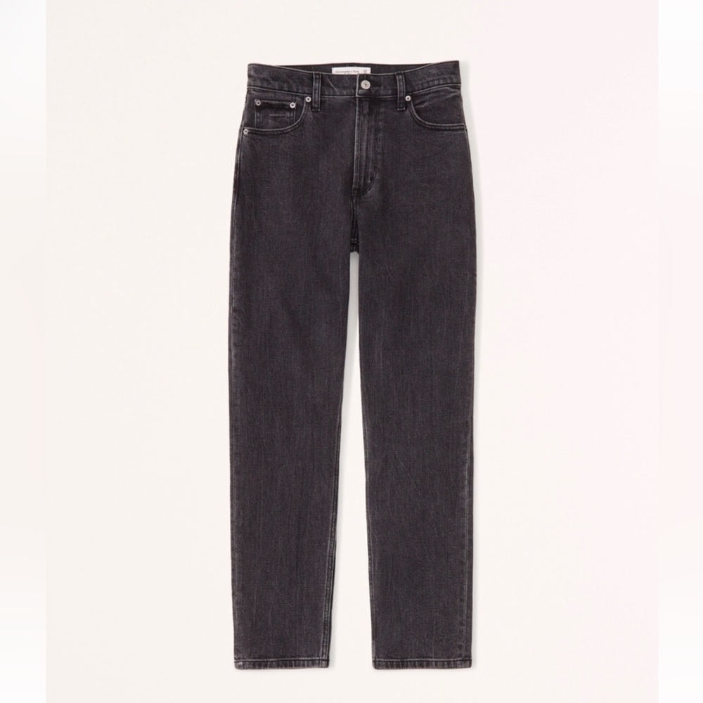 black wash Mom Jeans